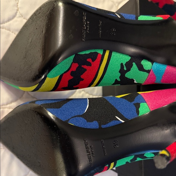 Saint Laurent Multicolor Floral Pointed-Toe Stiletto Pumps - Bright Print - Picture 3 of 9